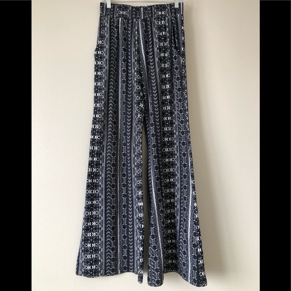 Braeve Wide-Leg Pants